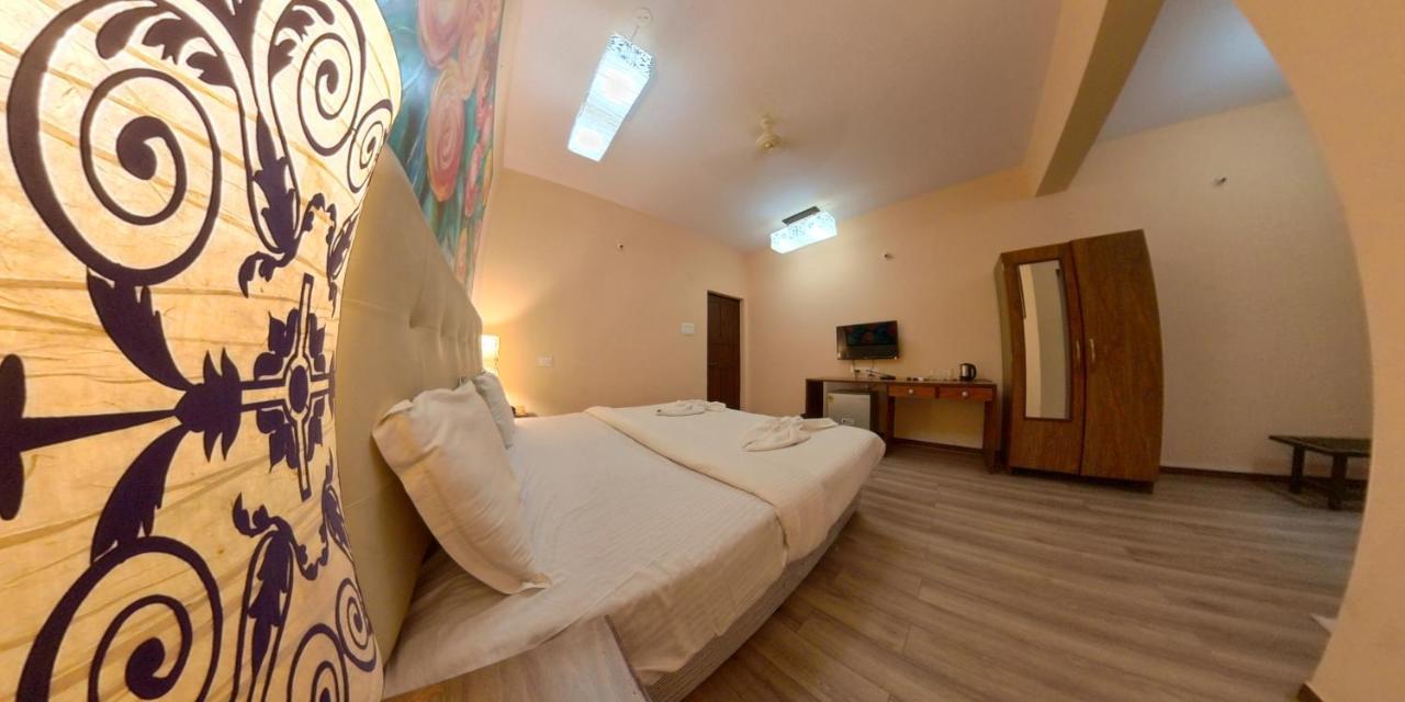 Resort Martins Siesta , A Portuguese Heritage Resort In Calangute Arpora Exterior photo